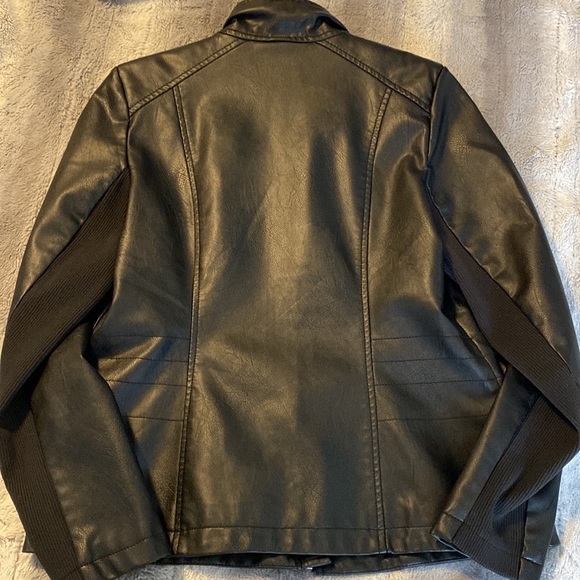 Reitmans Faux Leather Jacket - Picture 5 of 5